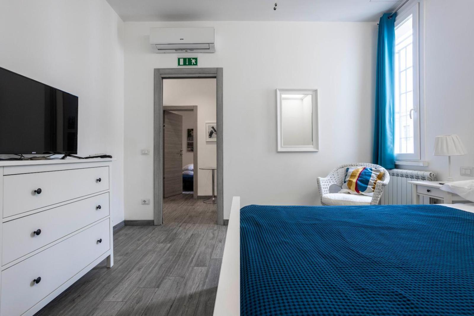 Merulana Deluxe Apartment โรม ภายนอก รูปภาพ