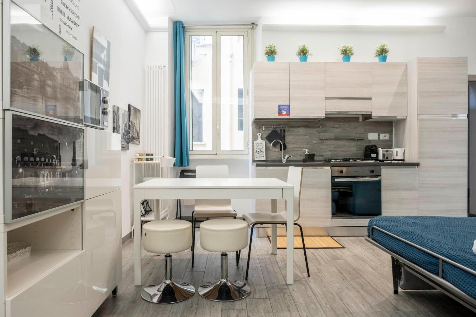 Merulana Deluxe Apartment โรม ภายนอก รูปภาพ
